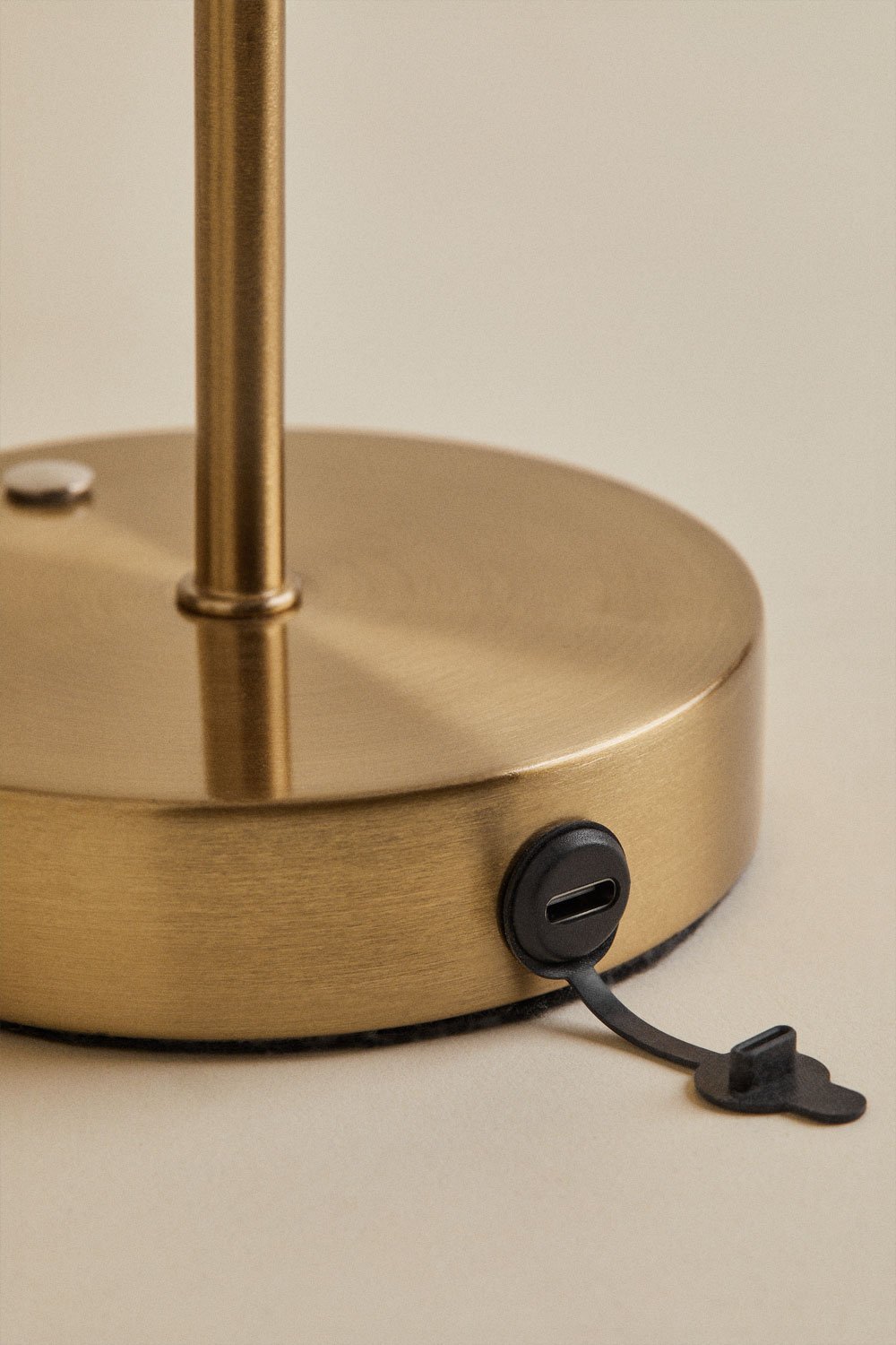 Lampe de table LED sans fil pour extérieur en fer Myrdal, image de la galerie 5