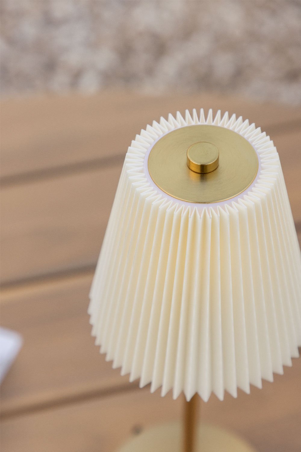 Lampe de table d'extérieur sans fil à LED en fer Myrdal, image de la galerie 2