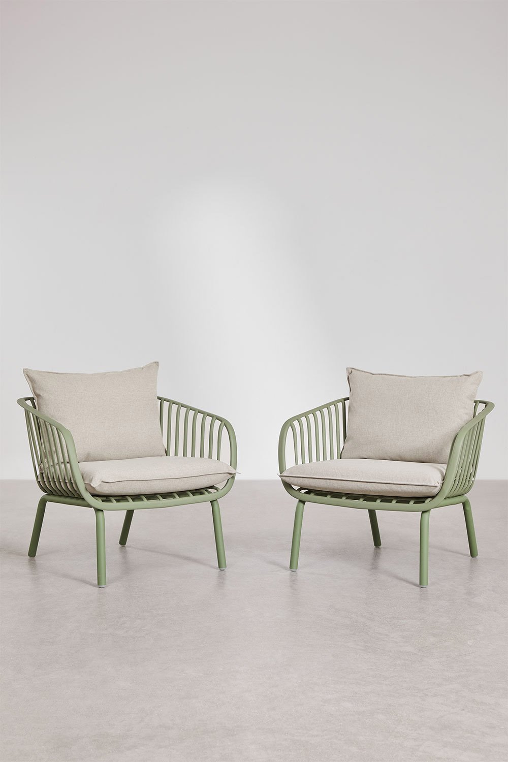 Pack de 2 fauteuils de jardin en fer et polypropylène Aradina, image de la galerie 1