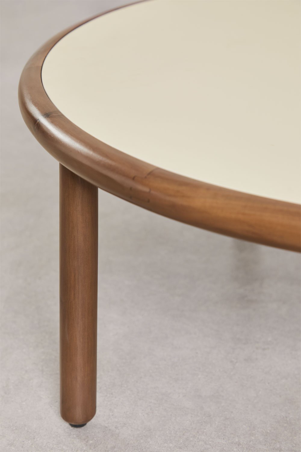 Ensemble de salon avec canapé 3 places et 2 tables basses rondes en bois d'acacia Olivia, image de la galerie 10