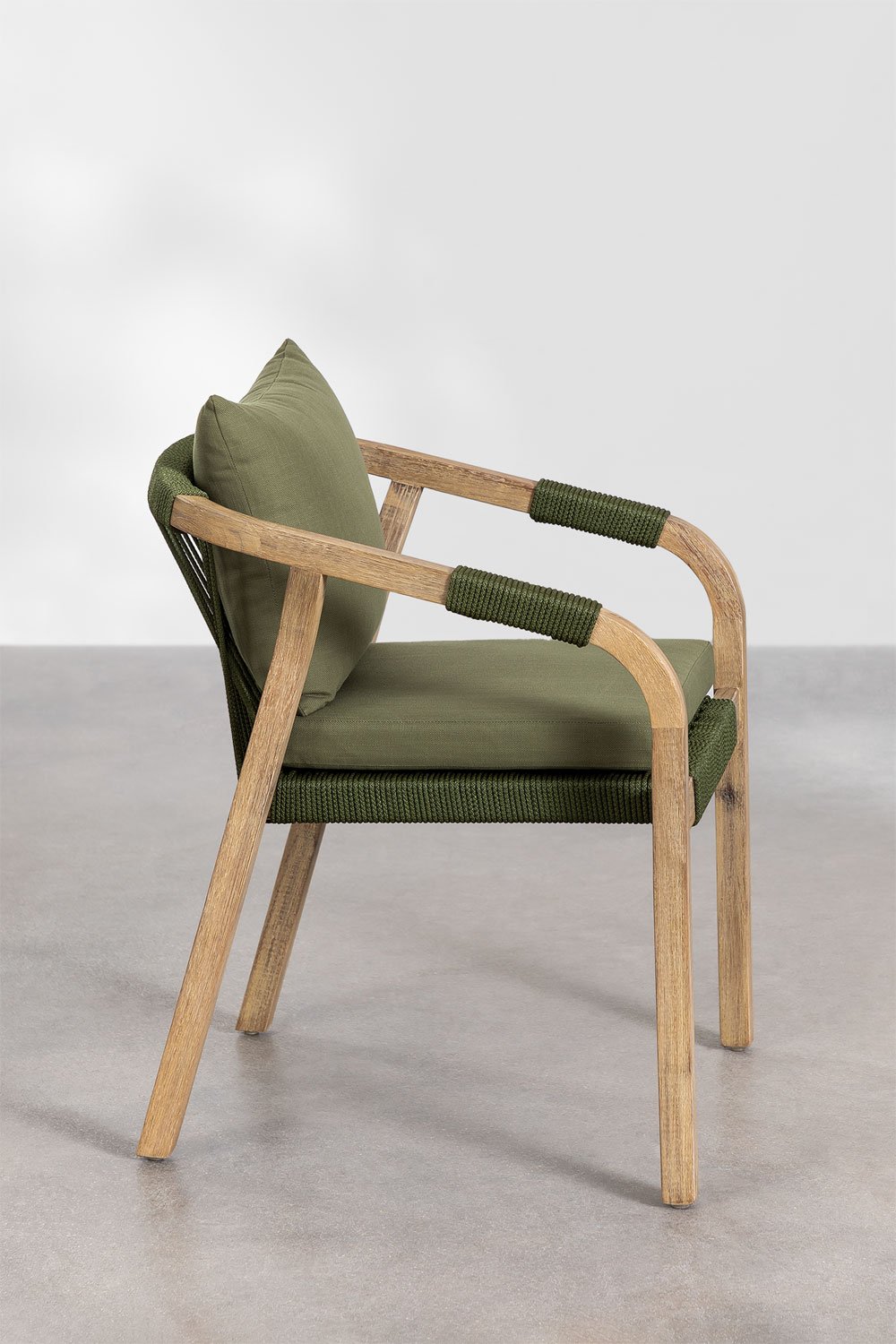 Set de table rectangulaire extensible 200-260-320x100 cm et 8 chaises de jardin avec accoudoirs en bois d'acacia Dubai, image de la galerie 6