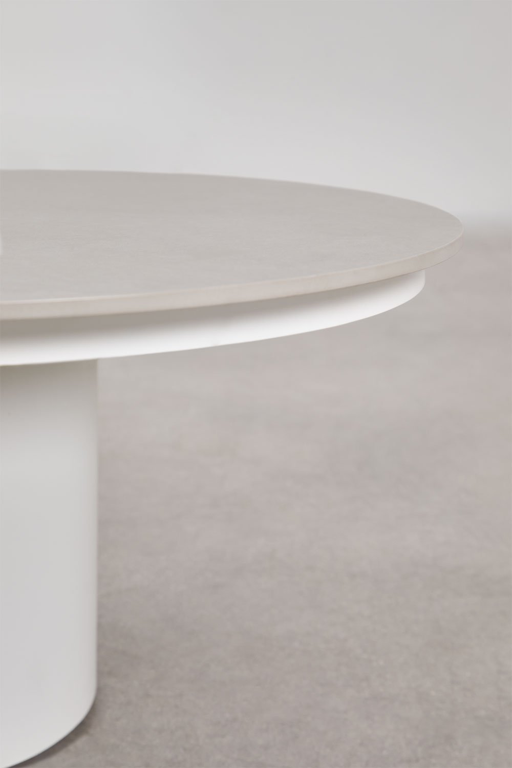 Table basse de jardin ronde Ø90 cm en pierre frittée et aluminium Anturio, image de la galerie 2