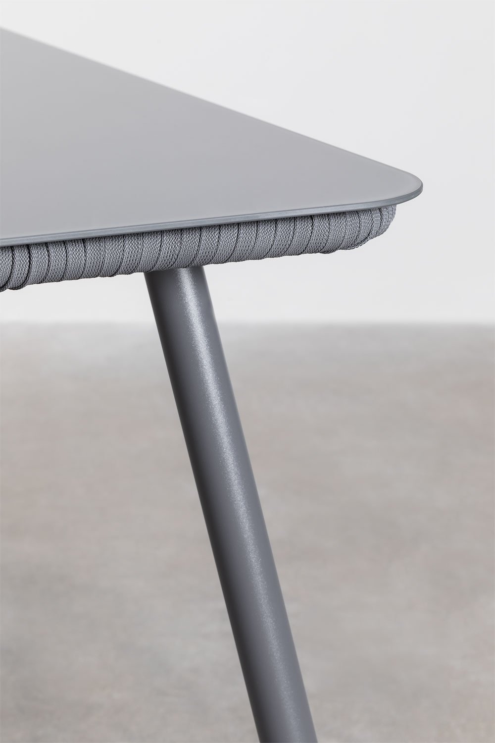 Table à manger rectangulaire 160x90 cm en verre et aluminium Arhiza, image de la galerie 3