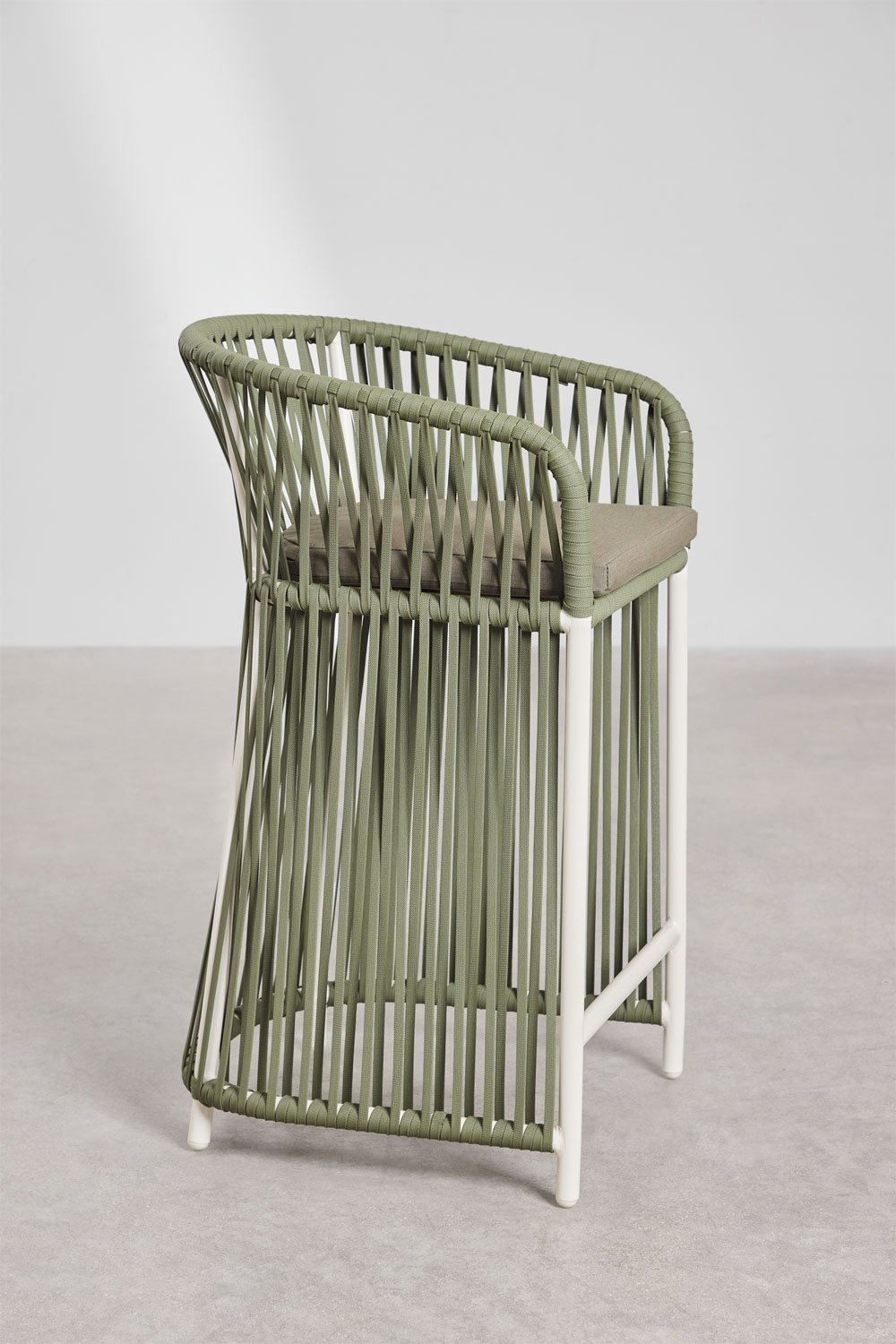 Tabouret haut de jardin Sophie, image de la galerie 4