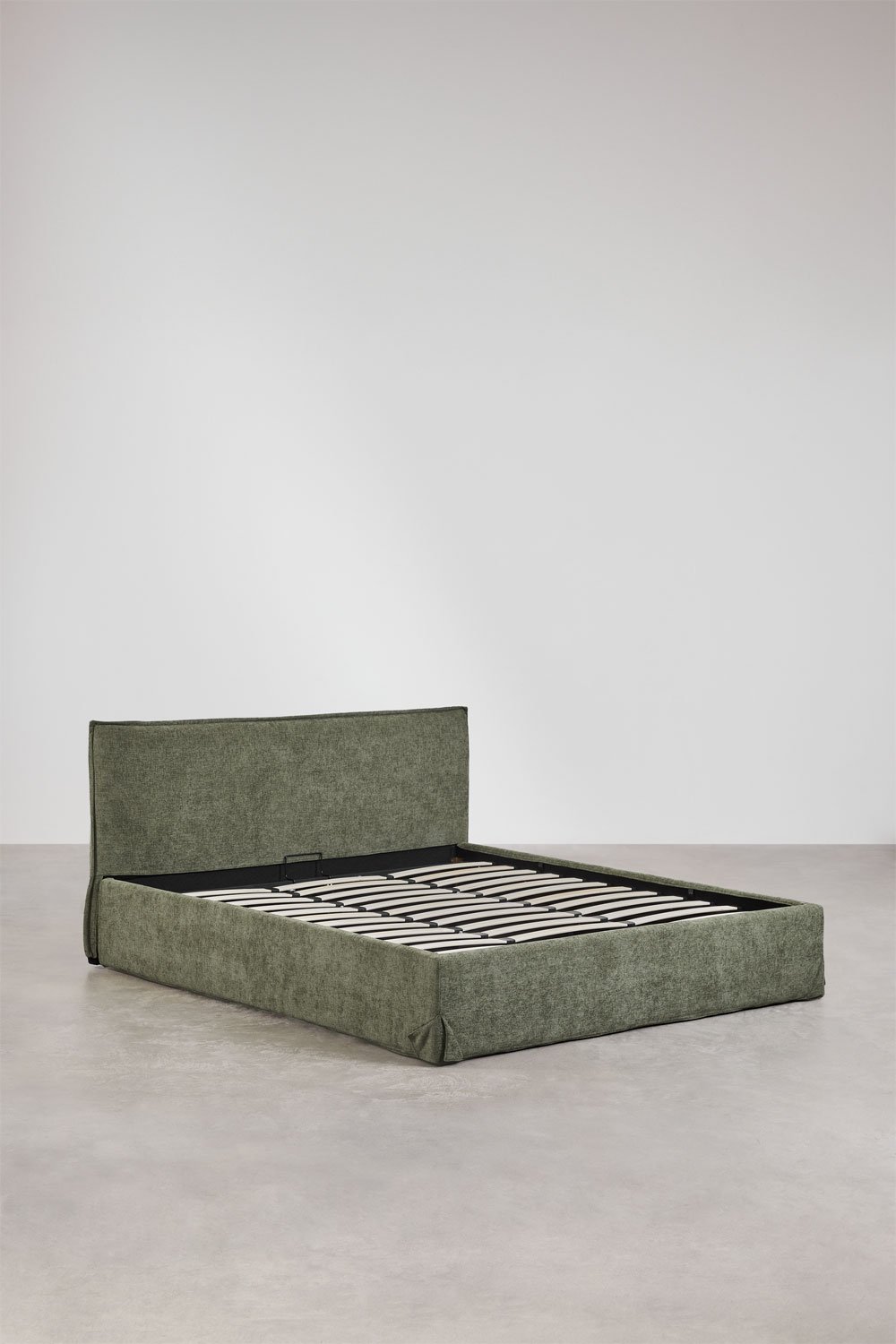 Lit avec sommier coffre tapissé Lorea, image de la galerie 1