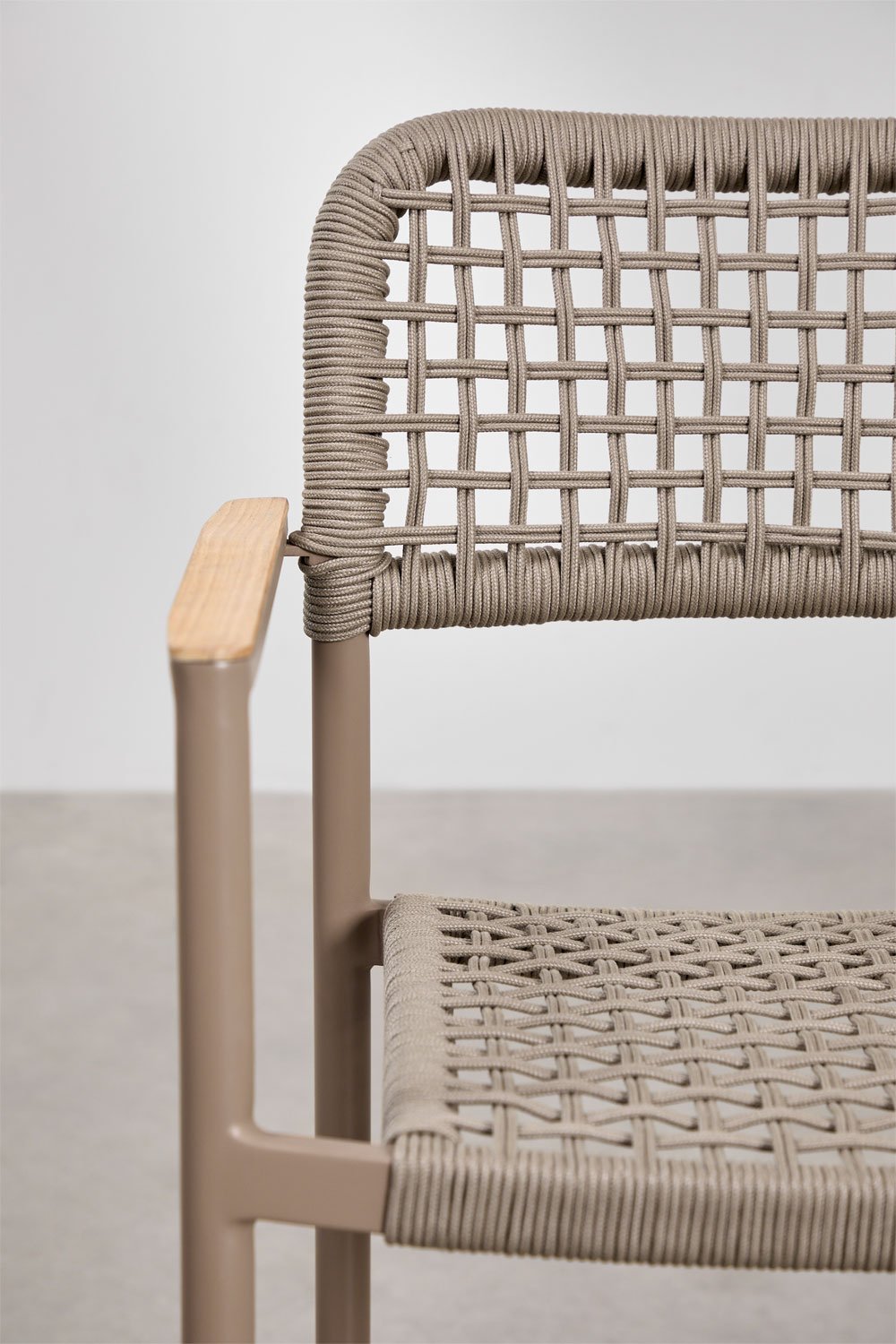 Lot de 2 tabourets de jardin hauts Nediam avec accoudoirs en aluminium et corde tressée, image de la galerie 4