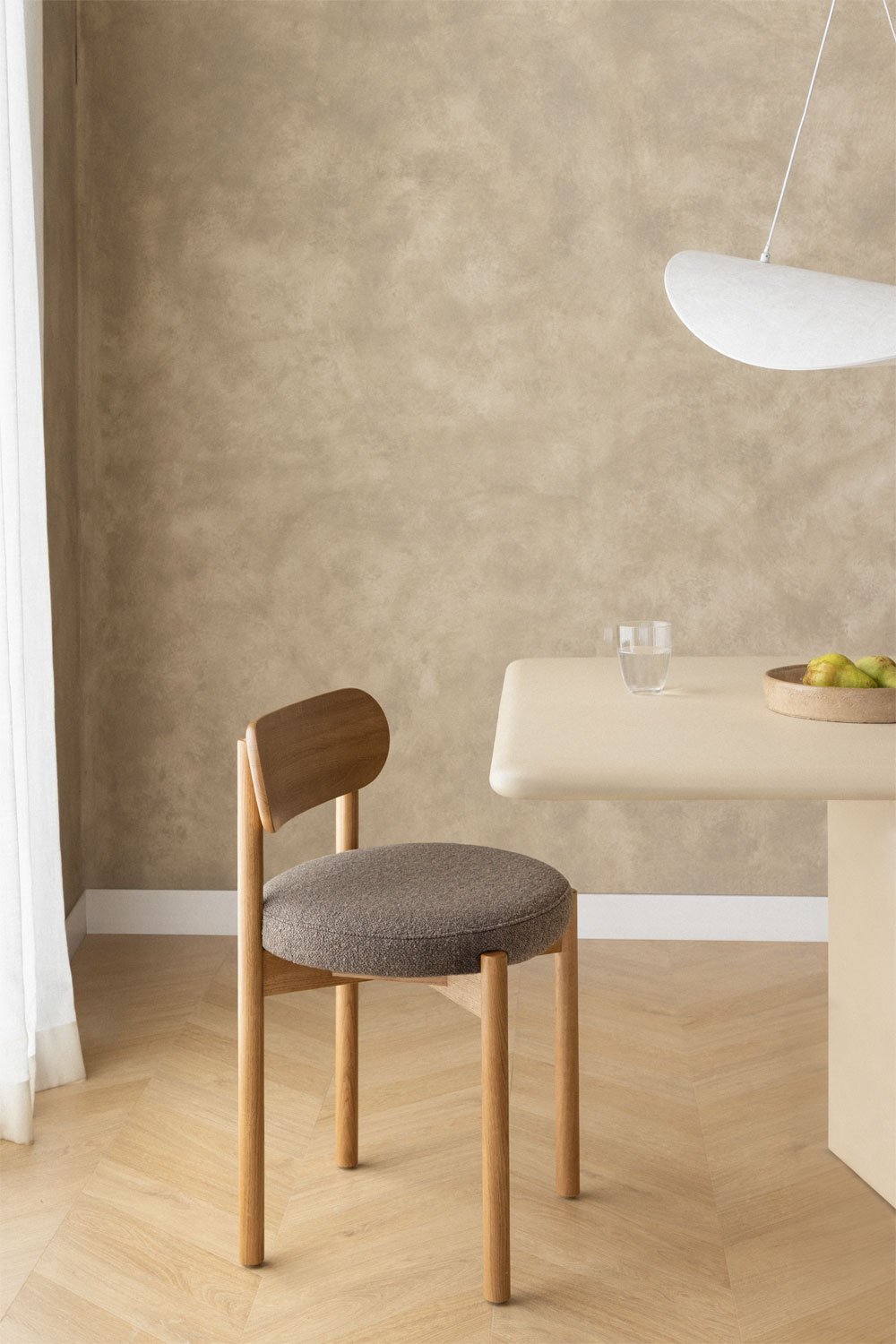 Chaise de salle à manger rembourrée en chêne Bianca, image de la galerie 1
