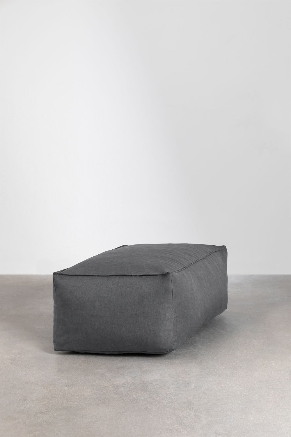 Pouf 110x65 cm en tissu Dojans, image de la galerie 1