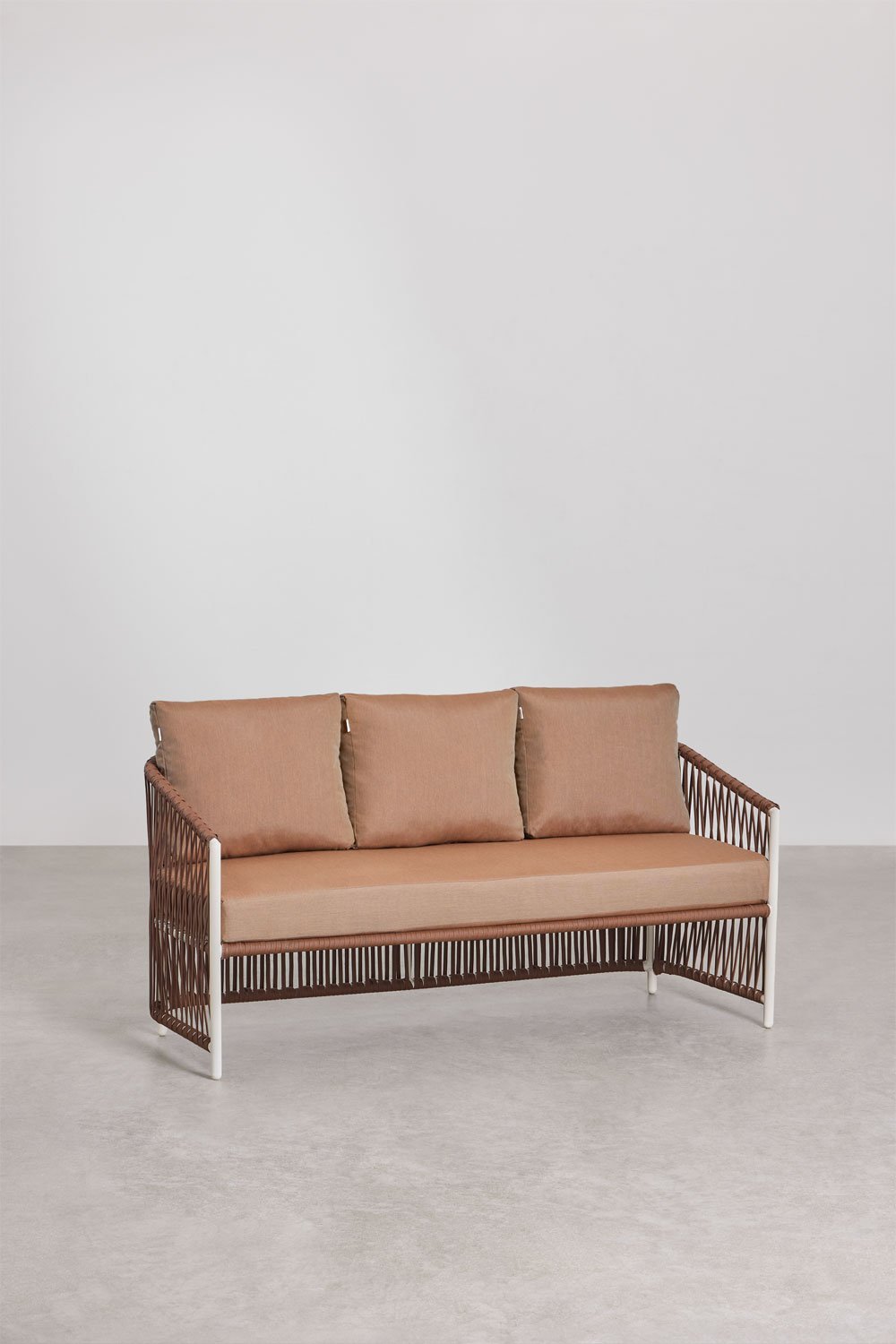 Ensemble de jardin composé d'un canapé 2 places, de 2 fauteuils et de tables basses en aluminium et corde tressée Sophie., image de la galerie 3