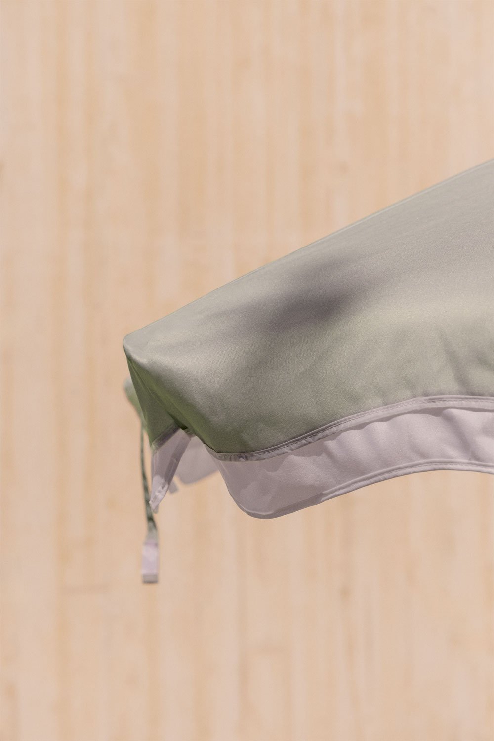Parasol Jarko Ø230 cm en tissu et acier, image de la galerie 2