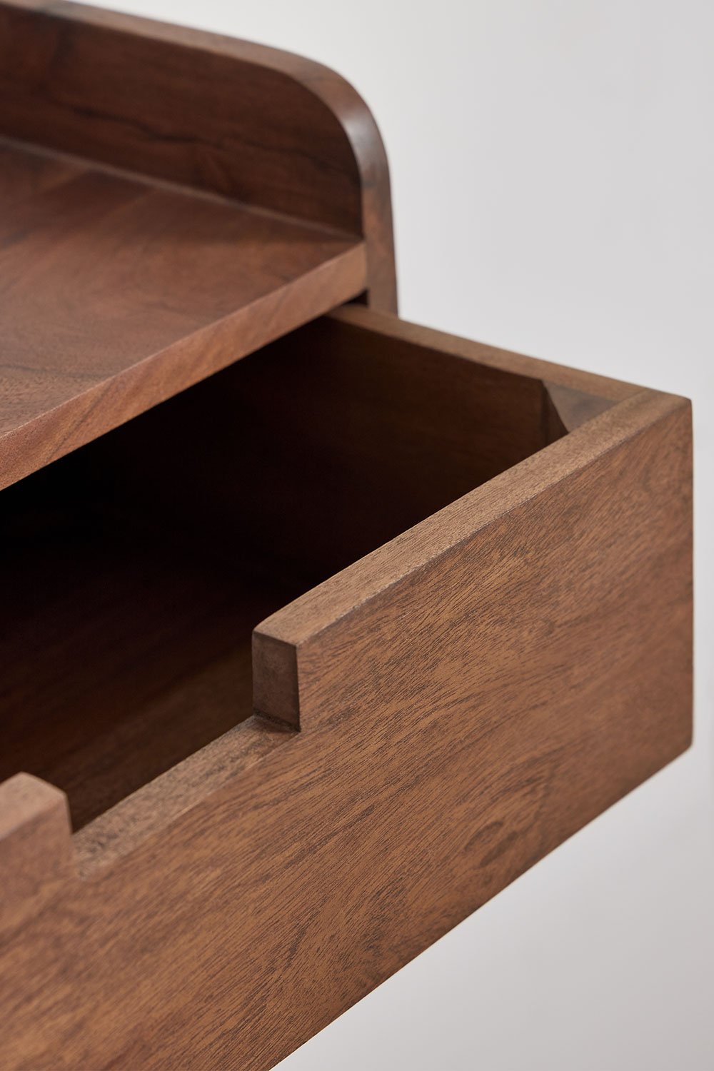 Lot de 2 tables de chevet flottantes 45x30 cm en bois d'acacia de Narbona, image de la galerie 5