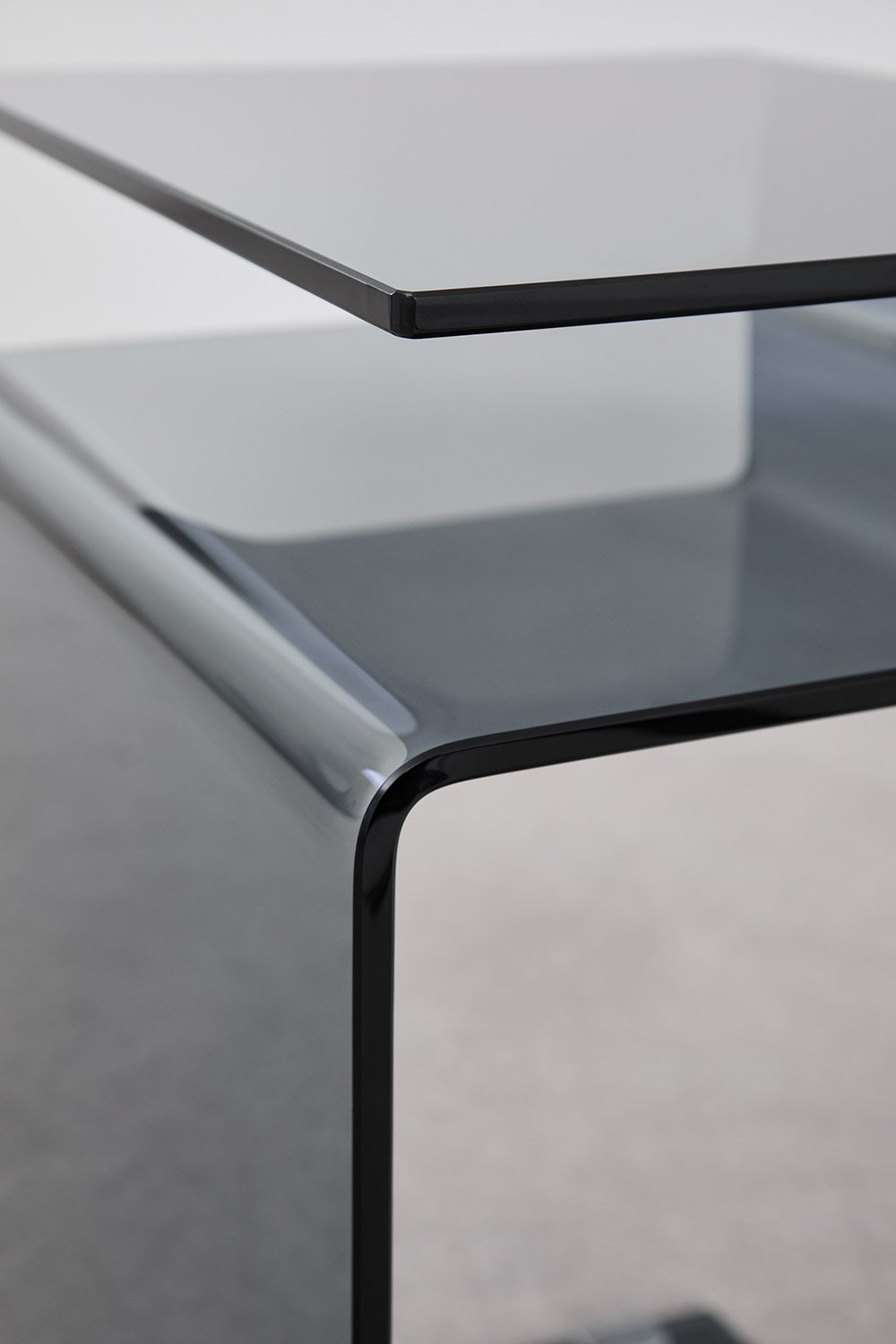 Table d'appoint rectangulaire 40x35 cm en verre trempé Diora, image de la galerie 7