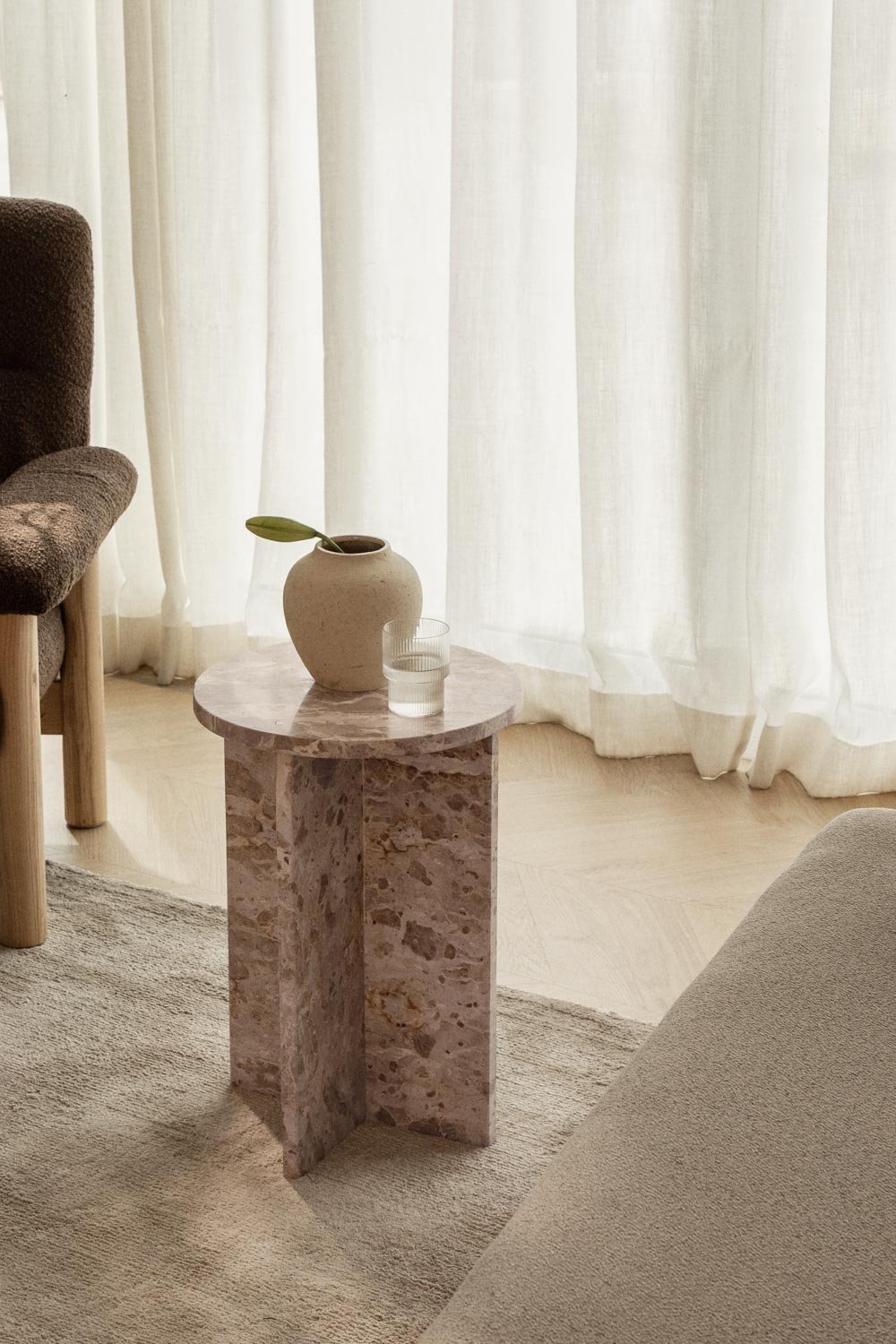 Table d'appoint ronde Ø35 cm en marbre Mencia, image de la galerie 1