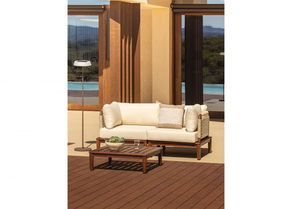 Ensemble de jardin composé d'un canapé modulable 2 pièces, de 2 fauteuils d'angle et d'une table basse en bois d'acacia Giulia