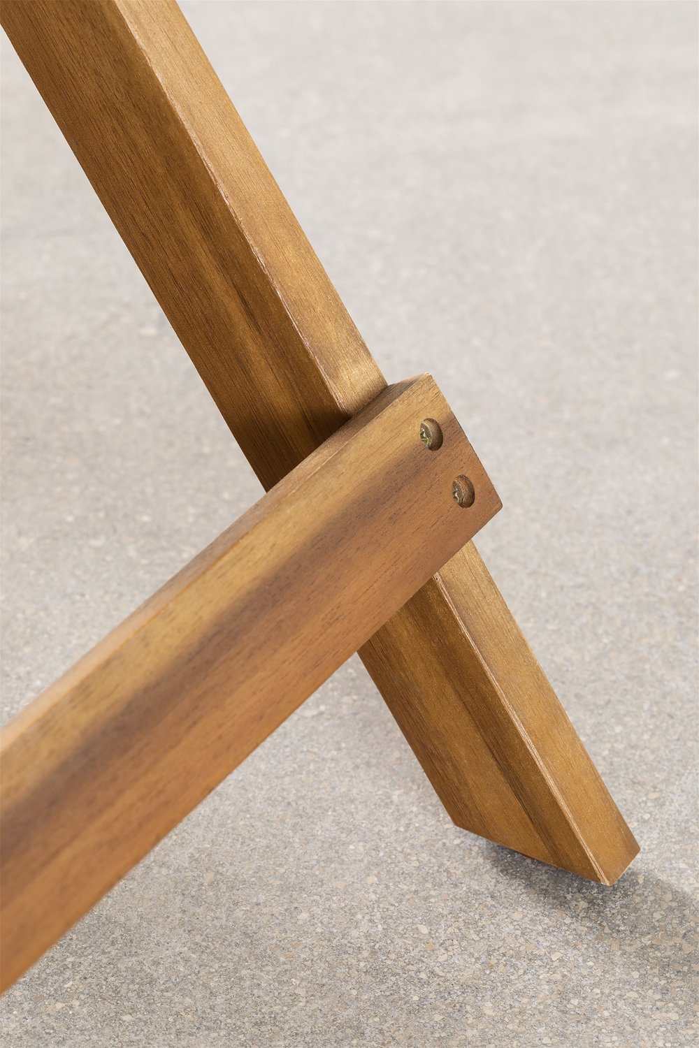 Ensemble table carrée (60 x 60 cm) et 2 chaises de jardin pliantes en bois d'acacia Delawer   , image de la galerie 6