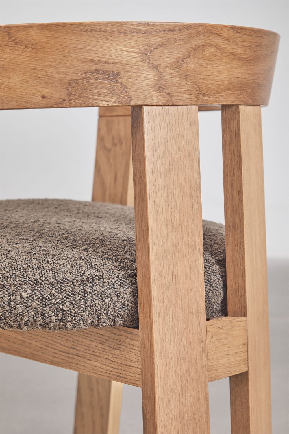 Pack de 2 chaises de salle à manger avec accoudoirs en bois et rembourrées Yvone, image de la galerie 8