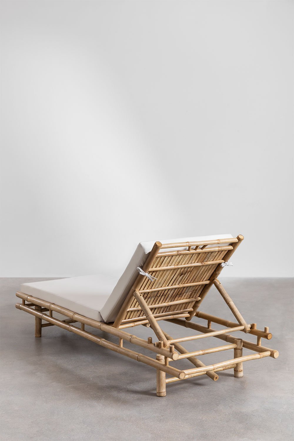 Chaise longue en bambou Gossy, image de la galerie 3