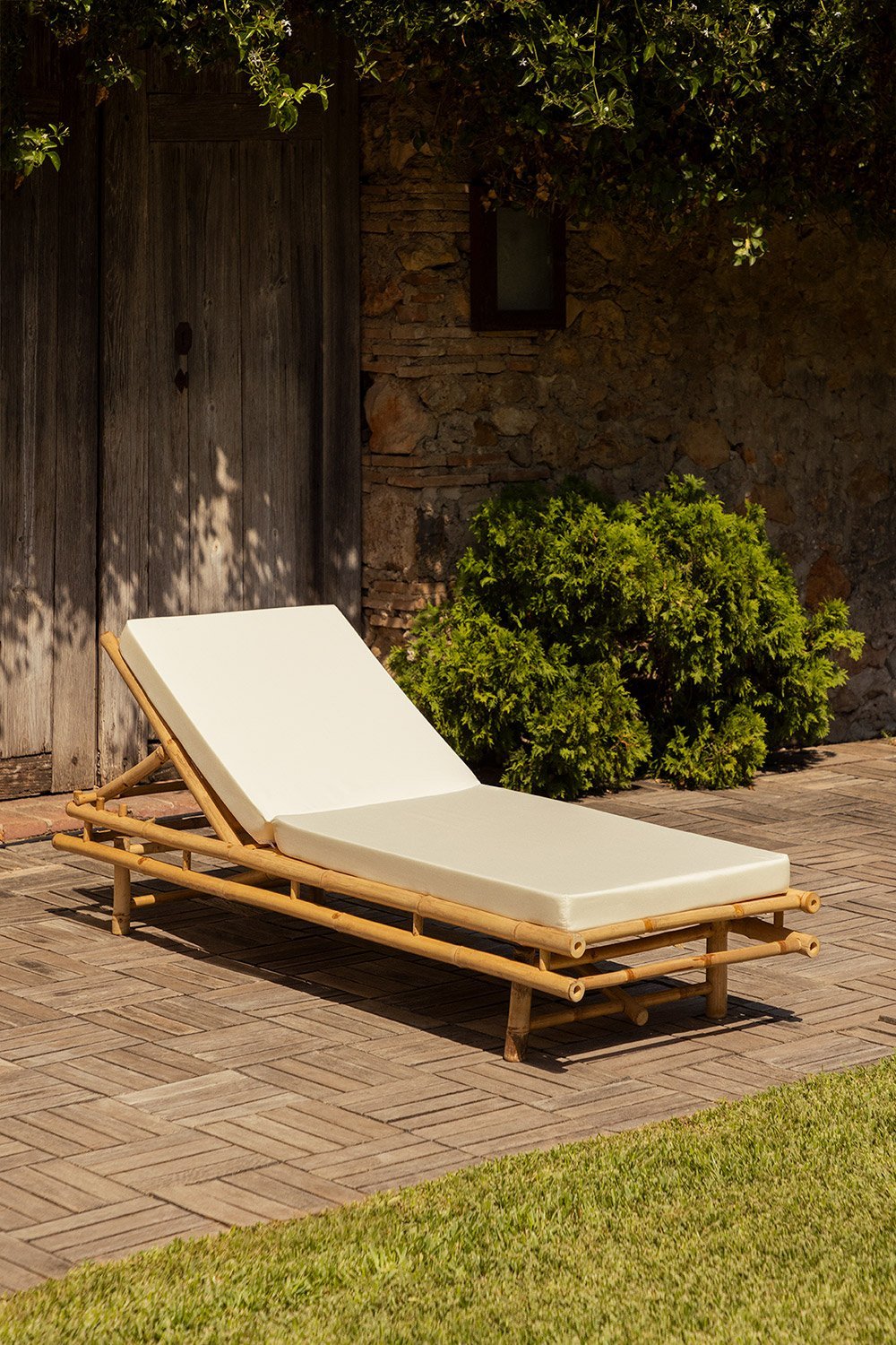 Chaise longue en bambou Gossy, image de la galerie 1