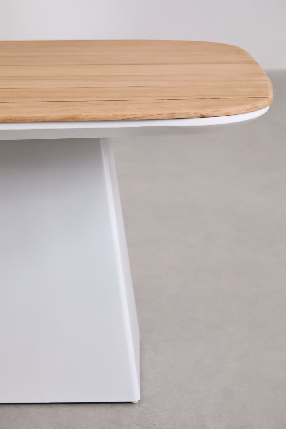 Ensemble table rectangulaire 260x110 cm en aluminium et bois de teck Inkeri et 10 chaises de jardin en aluminium Archer, image de la galerie 4