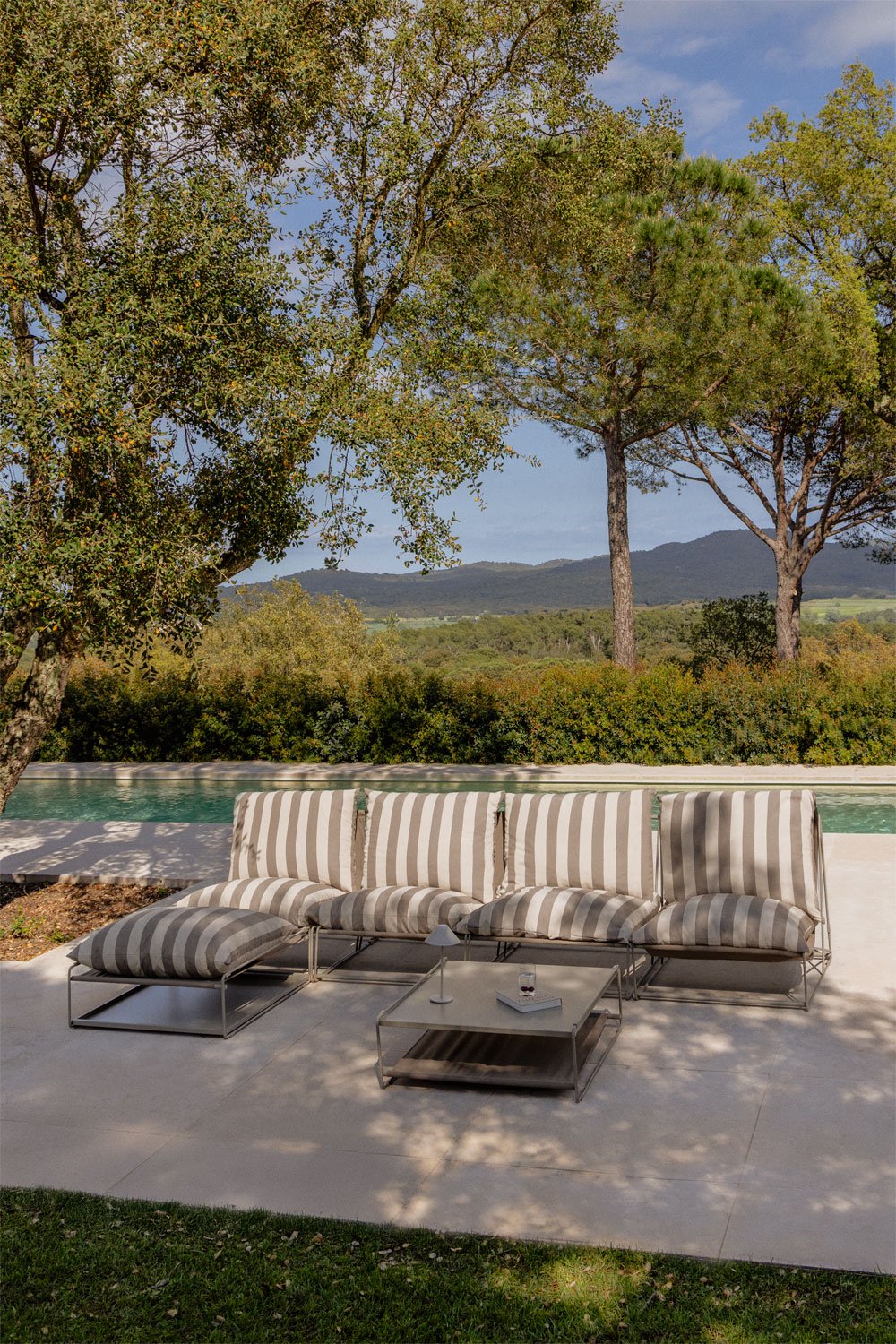 Ensemble de jardin avec canapé modulaire 4 pièces, table d'appoint et pouf convertibles Amaro, image de la galerie 1