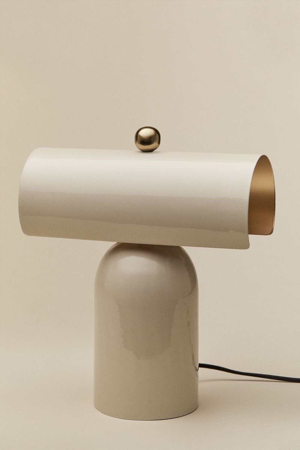 Lampe de table en fer Mondeor, image de la galerie 2