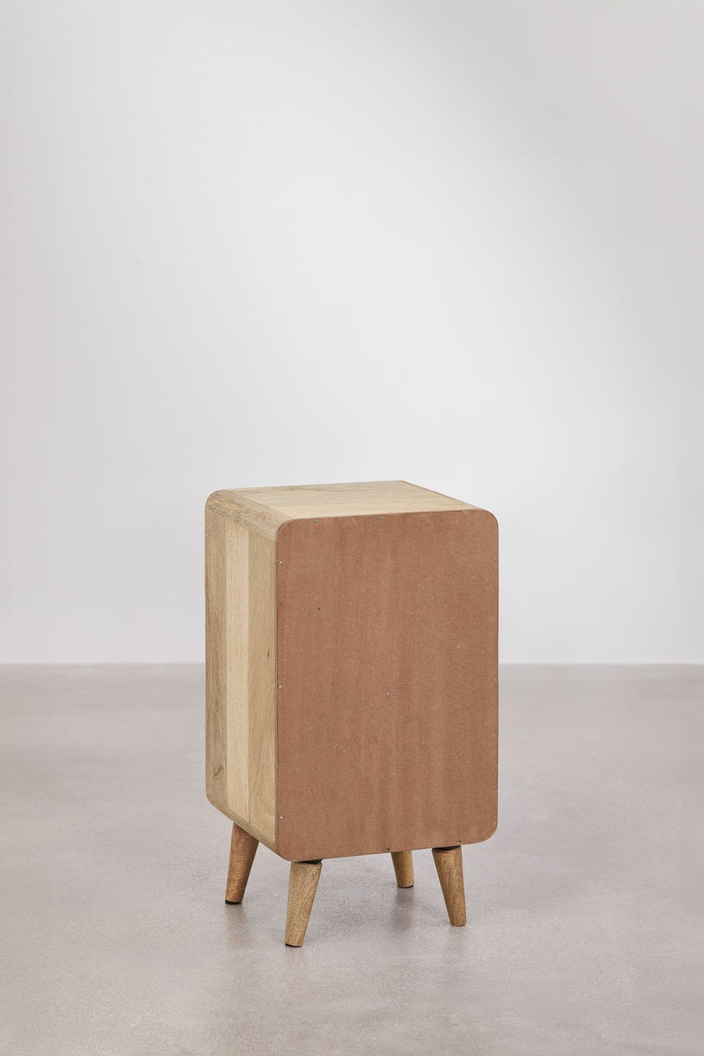 Table de chevet en bois de manguier Yulara, image de la galerie 5