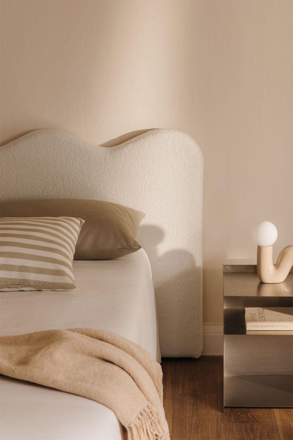 Tête de lit en peau de mouton Fausto 180 cm, image de la galerie 1