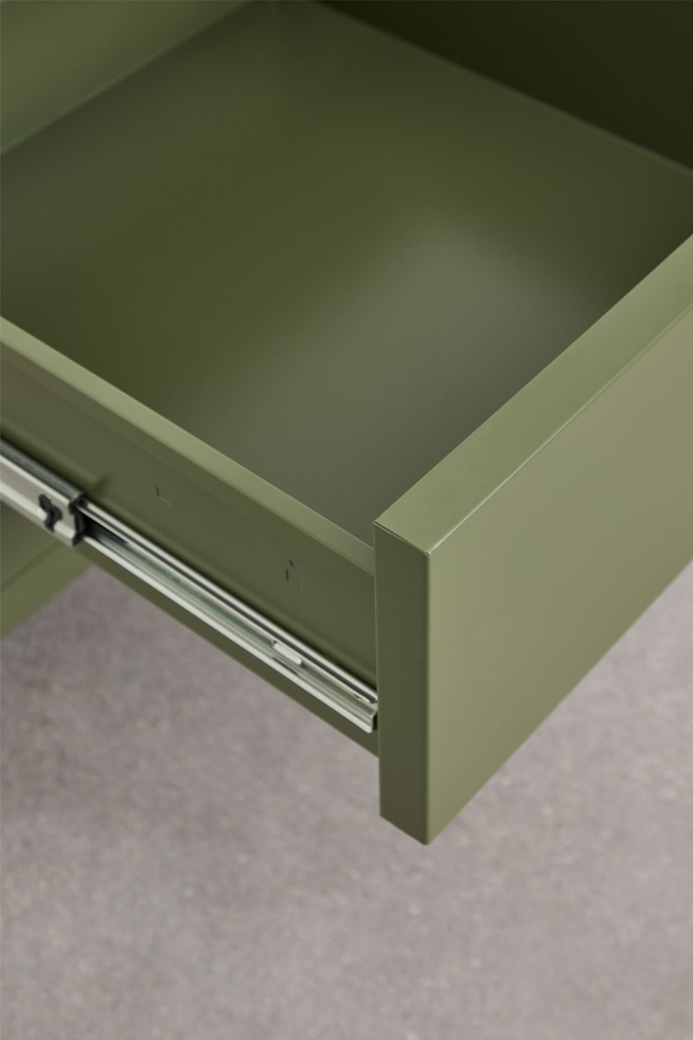 Table de chevet en acier Michigan, image de la galerie 6