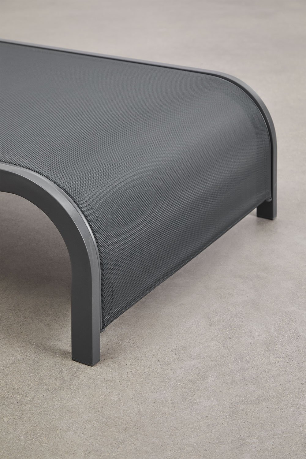 Set de 2 chaises longues inclinables et 2 tables d'appoint en acier Marietta, image de la galerie 6