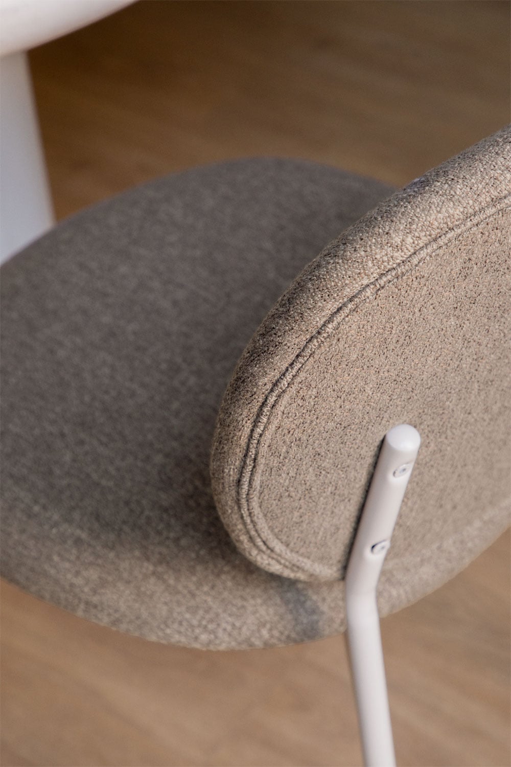 Lot de 2 chaises de salle à manger empilables rembourrées Gloriel, image de la galerie 2