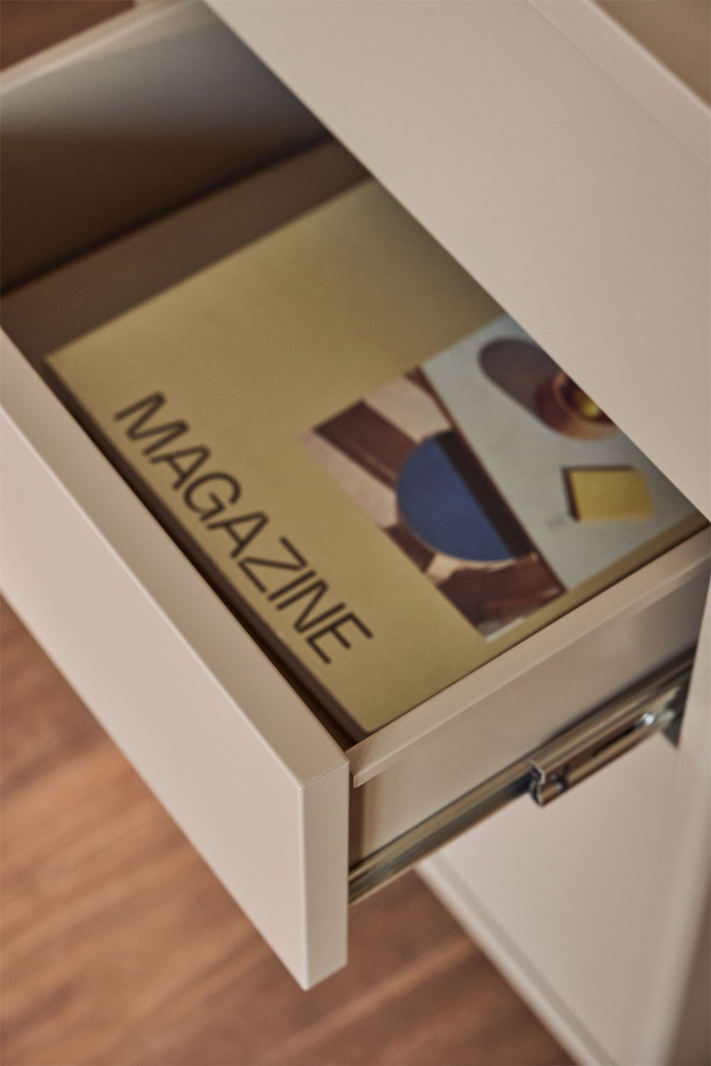 Bureau en acier Michigan, image de la galerie 2