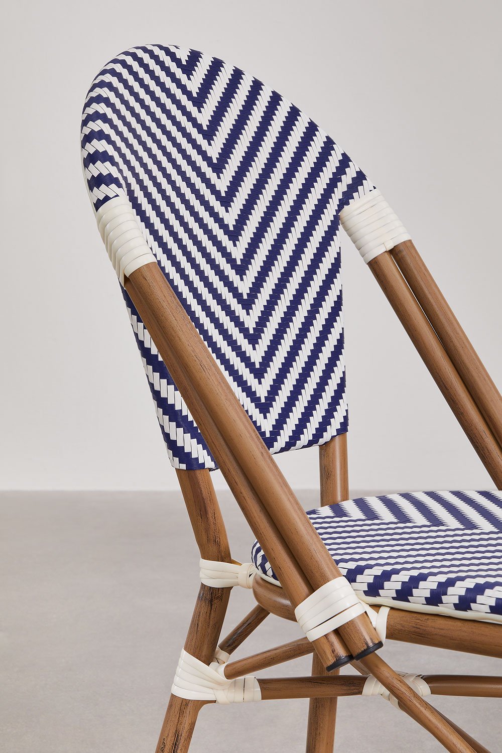 Lot de 2 chaises de jardin empilables en aluminium Brielle Bistro, image de la galerie 6