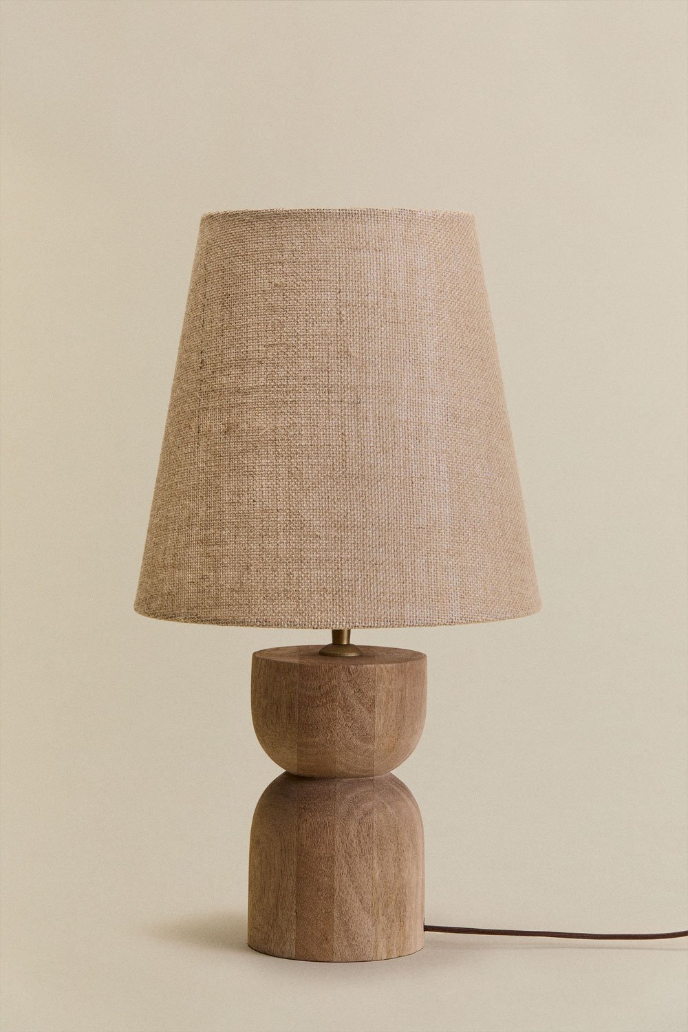 Lampe de table en bois de manguier Diniz, image de la galerie 2