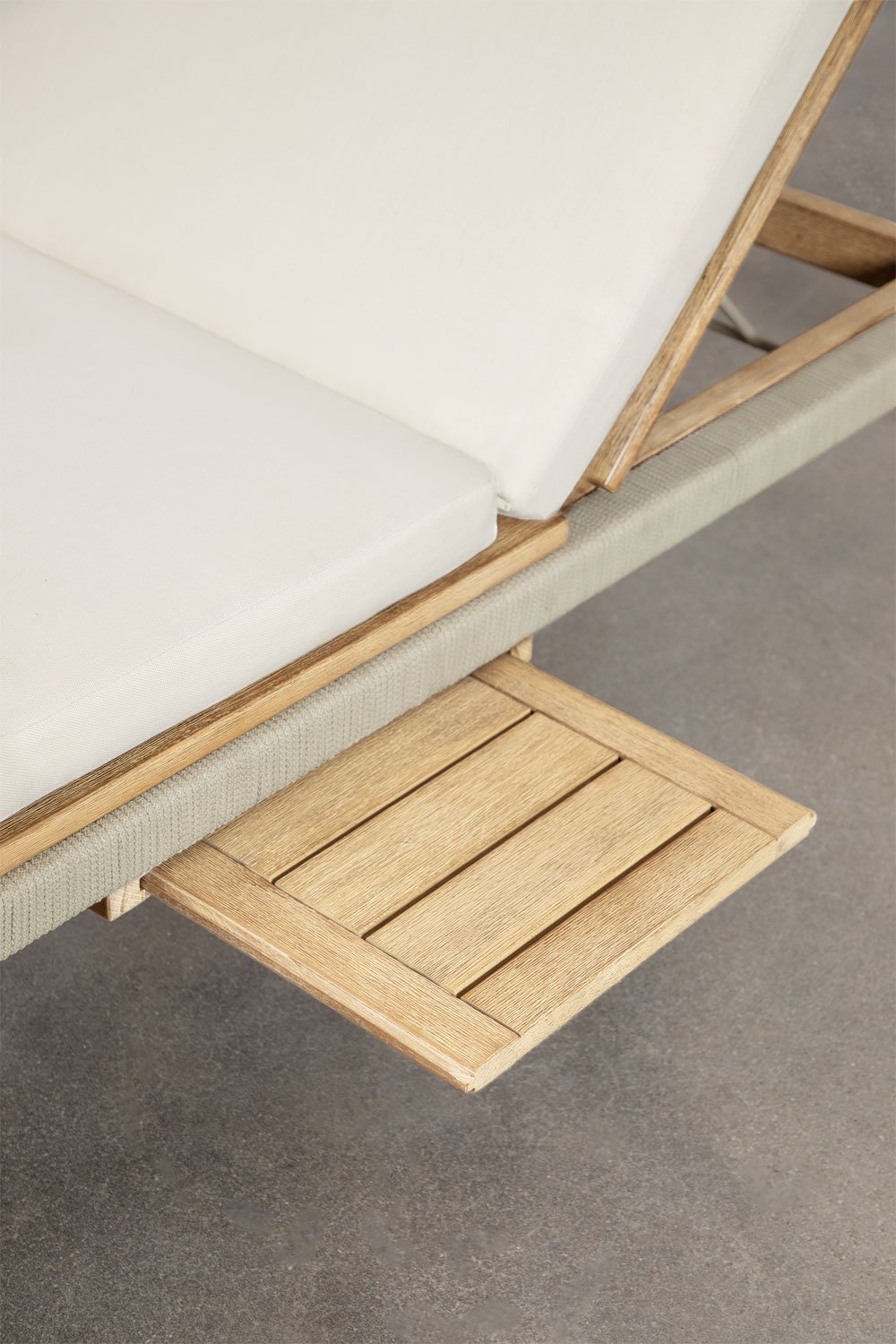 Lot de 2 chaises longues inclinables en bois d'acacia avec coussins Dubaï, image de la galerie 4311495