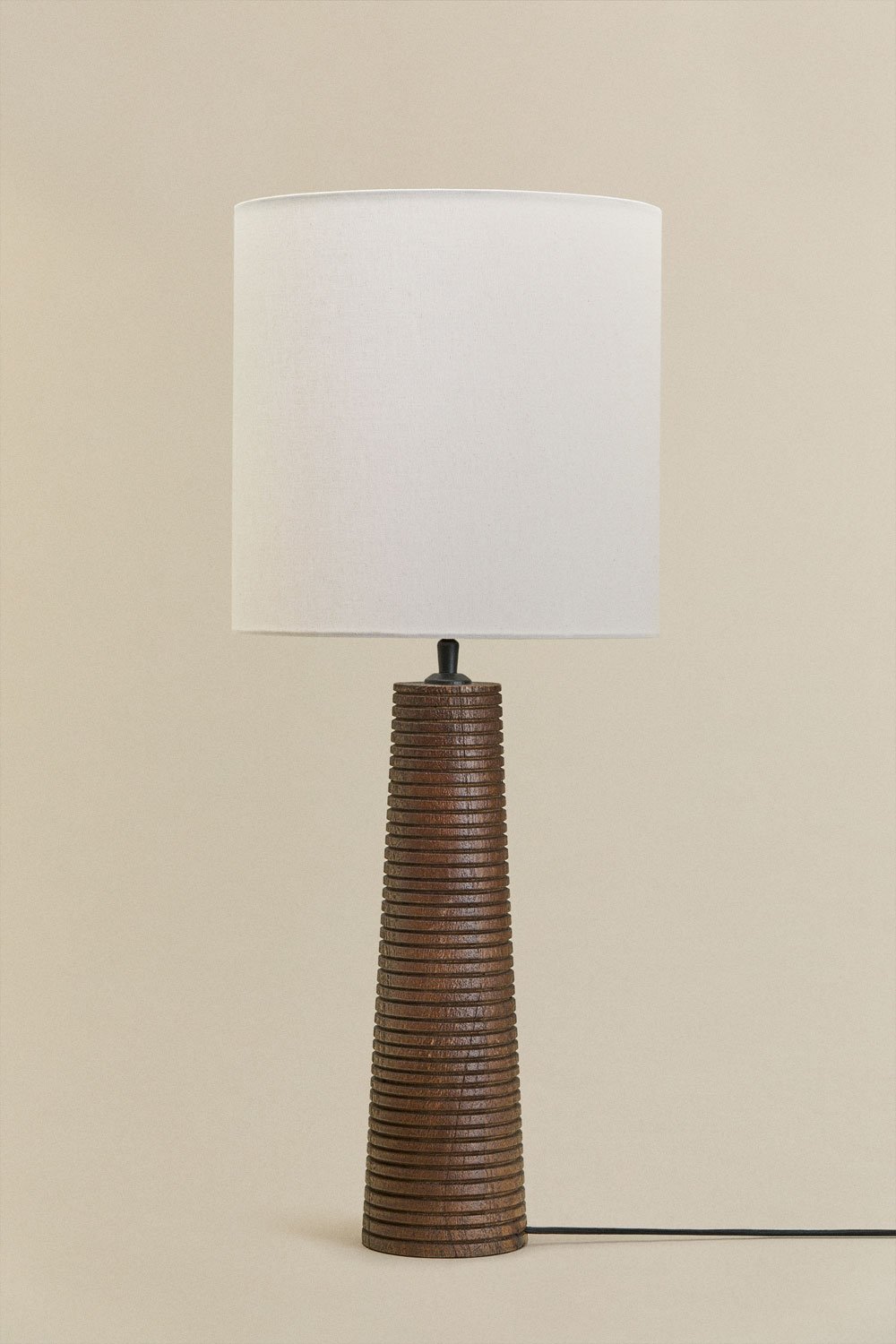 Lampe de table en bois de manguier Malva, image de la galerie 3