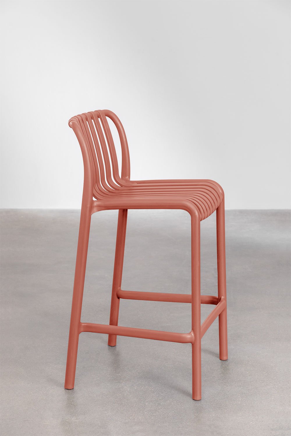 Lot de 4 tabourets de jardin empilables Wendell en polypropylène, image de la galerie 4