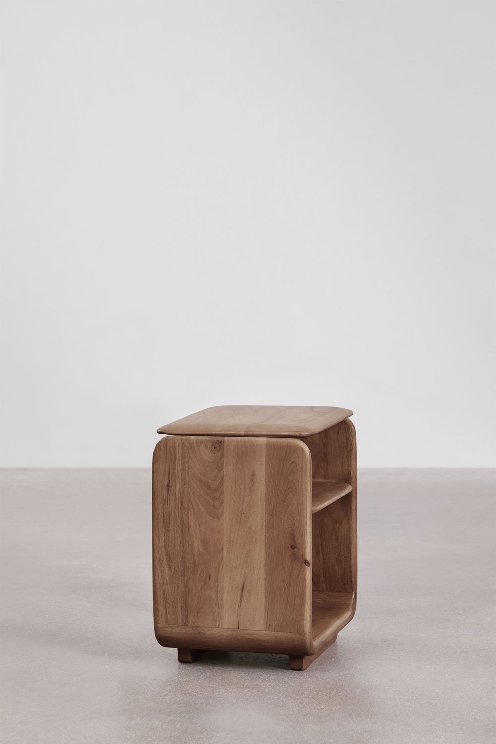 Table de chevet rectangulaire 40x30 cm en bois Tinsley, image de la galerie 4