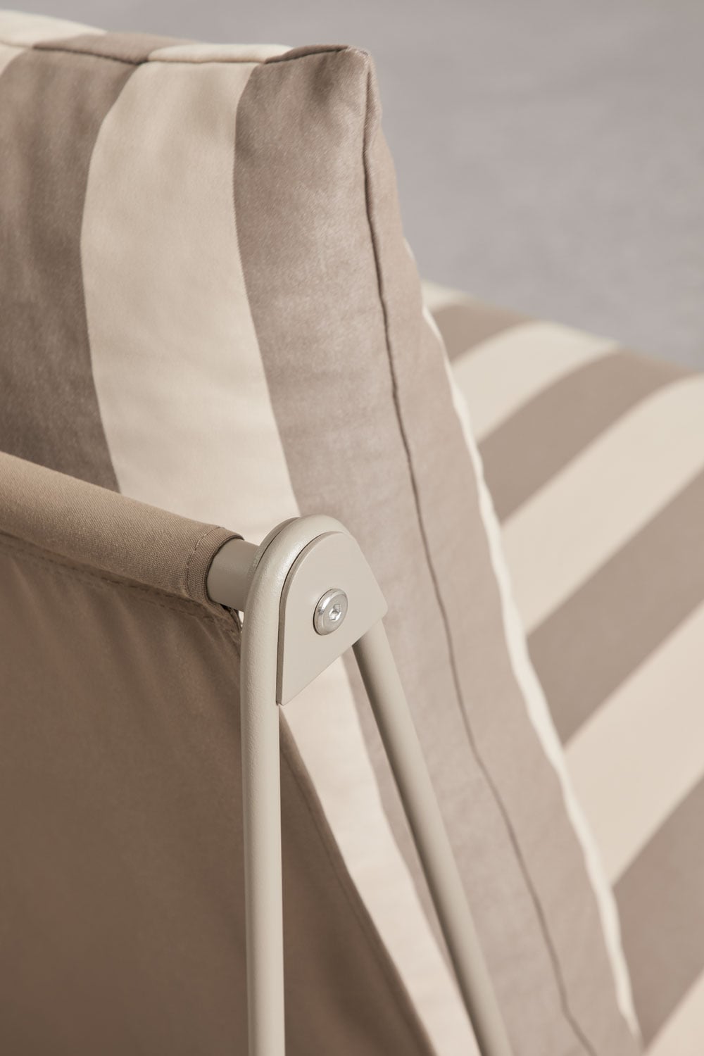 Canapé modulaire de jardin 2 pièces avec pouf convertible Amaro, image de la galerie 3