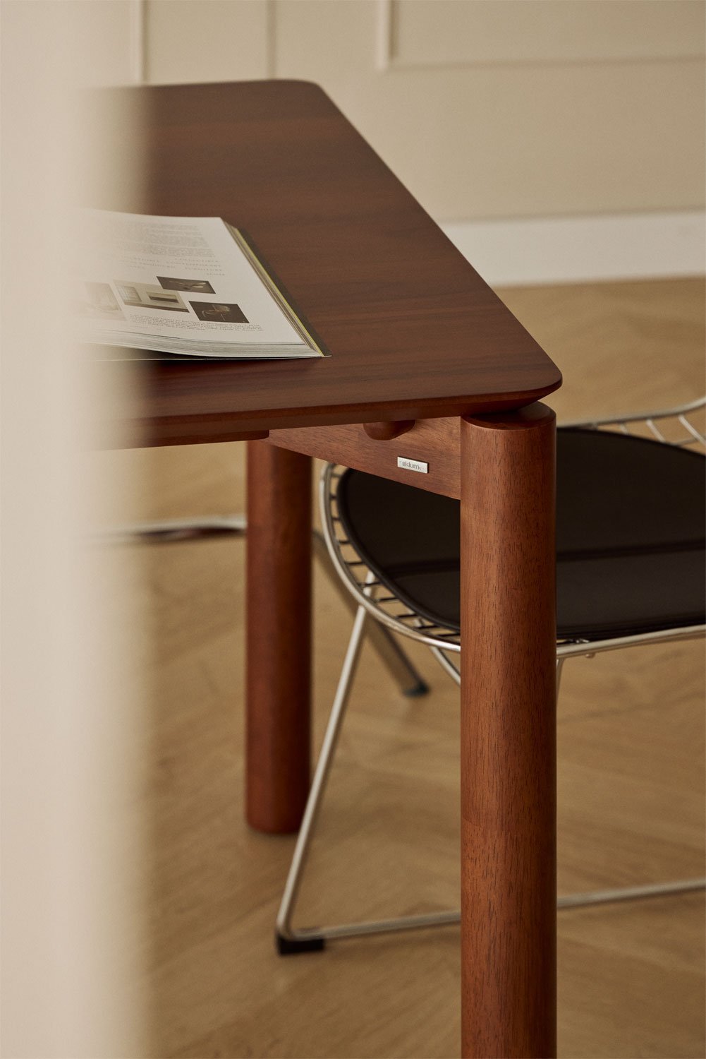 Table à manger Munden en MDF, image de la galerie 2