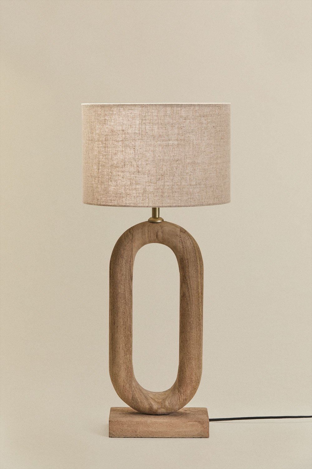 Lampe de table en bois de manguier de Tibériade, image de la galerie 1