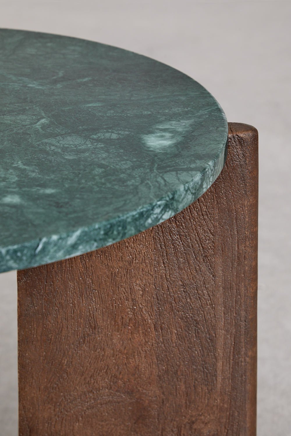 Pack de 2 tables de chevet rondes Ø50 cm en pierre naturelle et bois de manguier Lavinia, image de la galerie 7