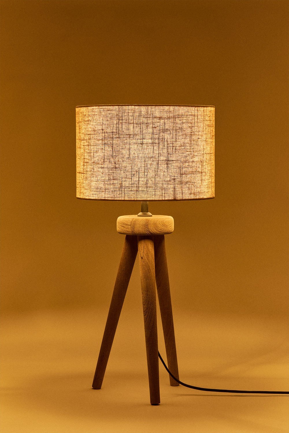Lampe de table en bois de manguier Simona, image de la galerie 4