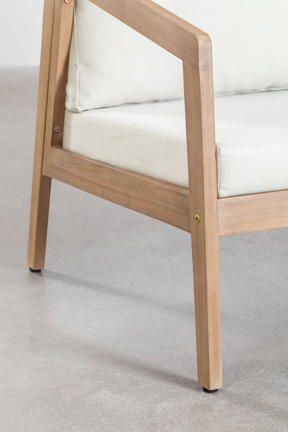 Salon de jardin Kaela avec canapé, 2 fauteuils et table basse en bois d'acacia, image de la galerie 8