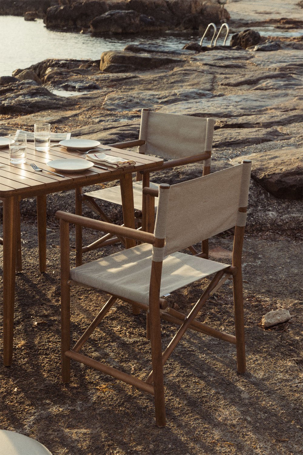 Lot de 2 chaises de directeur de jardin pliantes Olivia en bois d'acacia, image de la galerie 1
