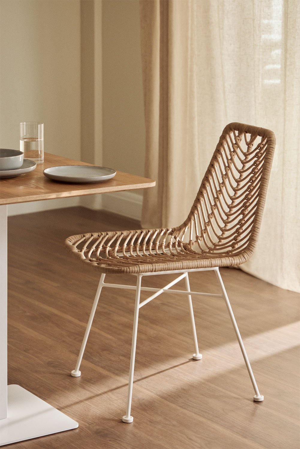 Lot de 4 chaises de salle à manger en rotin synthétique Gouda Natural, image de la galerie 1