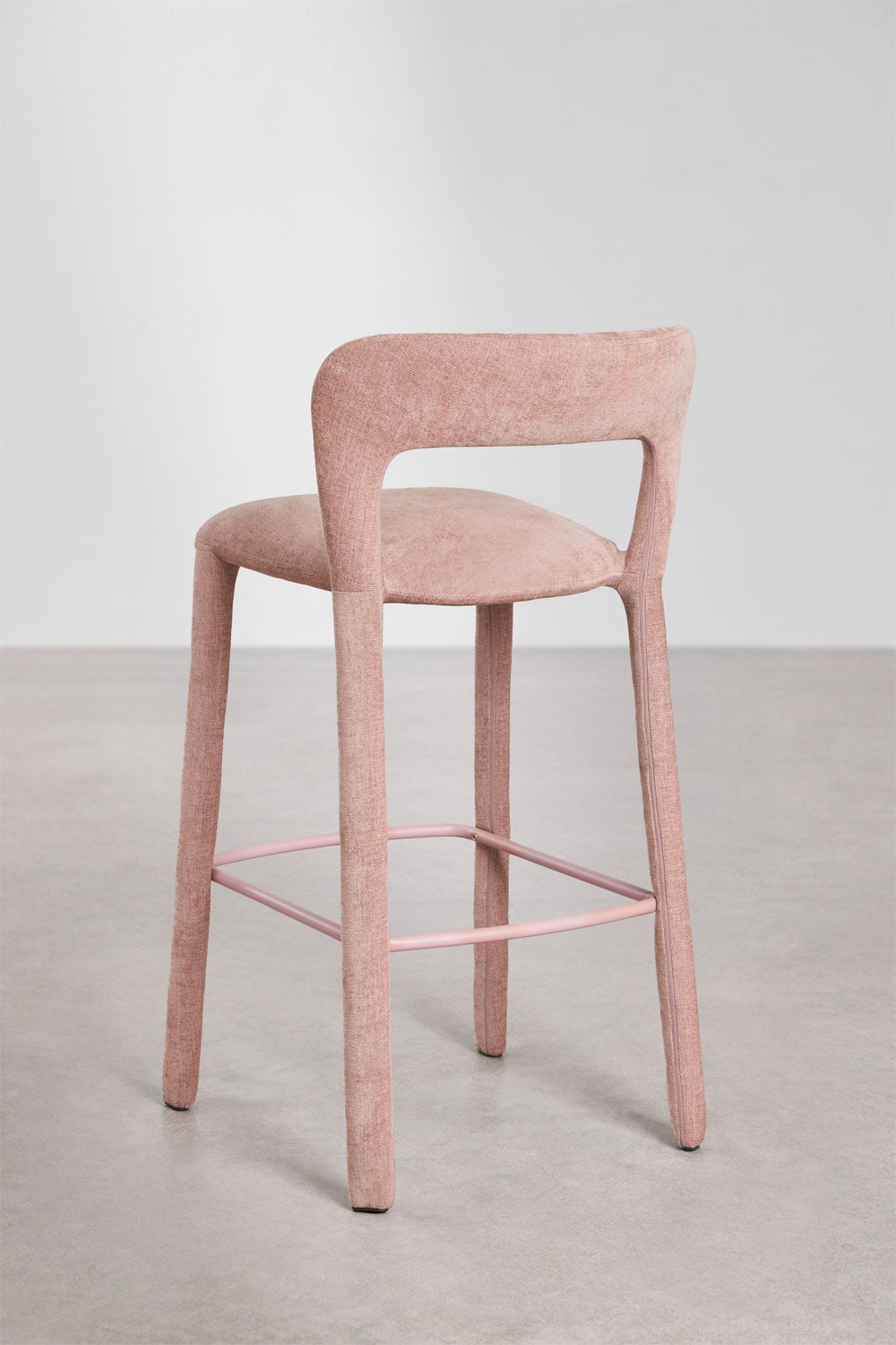 Lot de 2 tabourets hauts avec dossier rembourré Brusel, image de la galerie 5