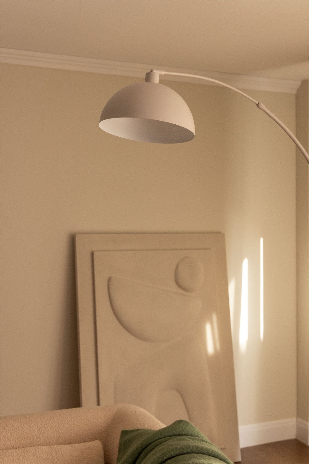 Lampadaire en fer Diala, image de la galerie 2
