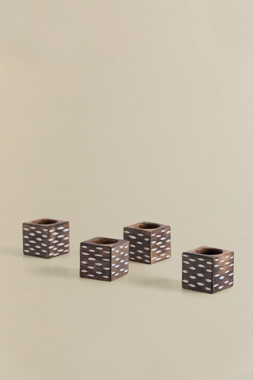 Lot de 4 ronds de serviette en bois Elon, image de la galerie 4