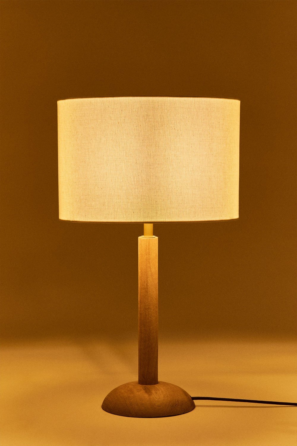 Lampe de table en bois de manguier Harry, image de la galerie 2