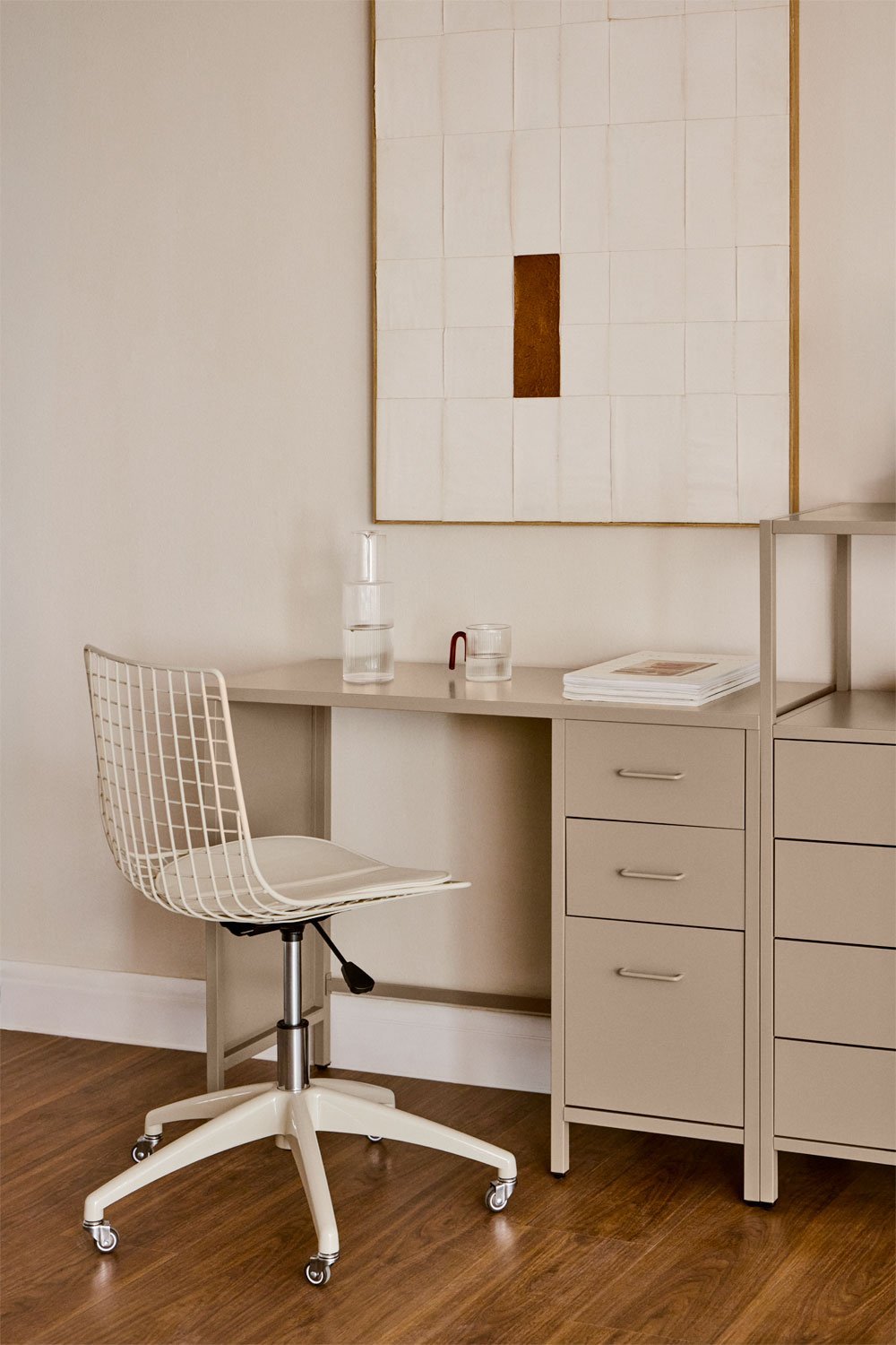 Bureau en acier avec tiroirs Janine, image de la galerie 1